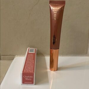Charlotte Tilbury Beauty Light Wand in Rose Gold